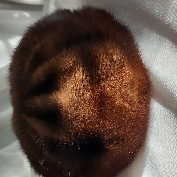 Lord & Taylor Vintage Ex Cond & Pro Cleaned Mink Fur Hat, M-L, $95 main image 9